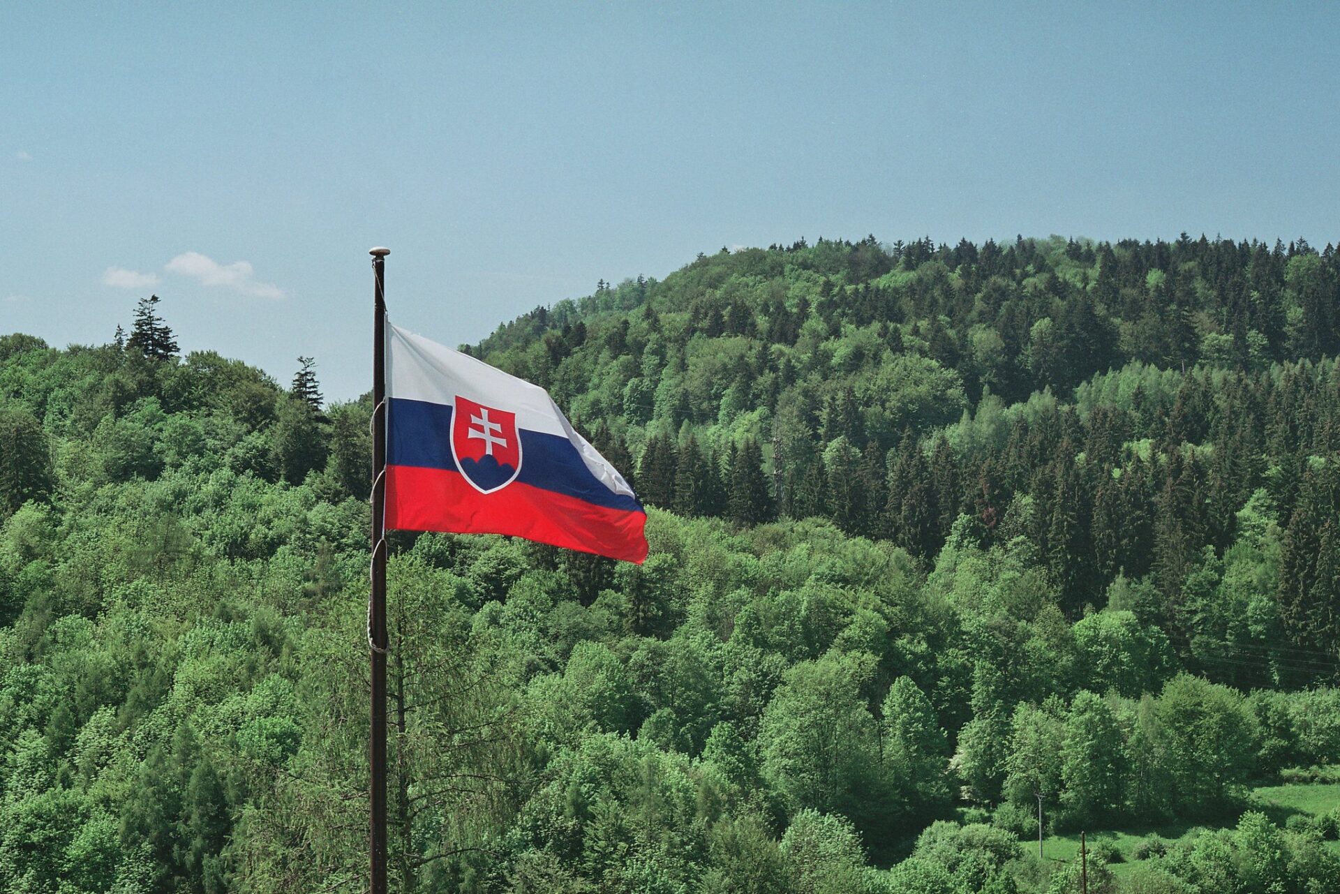 Nie sme sprostí, len sa bojíme vlastného štátu.  Niekoľko poznámok k výskumu o slovenských ľuďoch a klimatickej kríze 2023